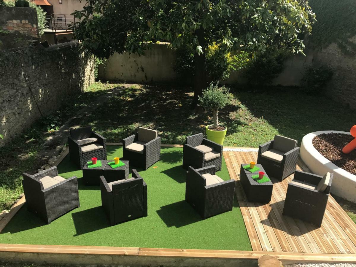 B&B - Le Jardin Du Palais Carcassonne Extérieur photo
